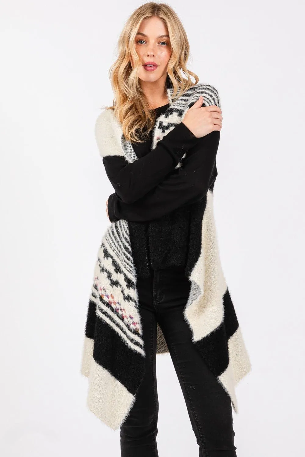 MS0412 Fuzzy Aztec Pattern Vest