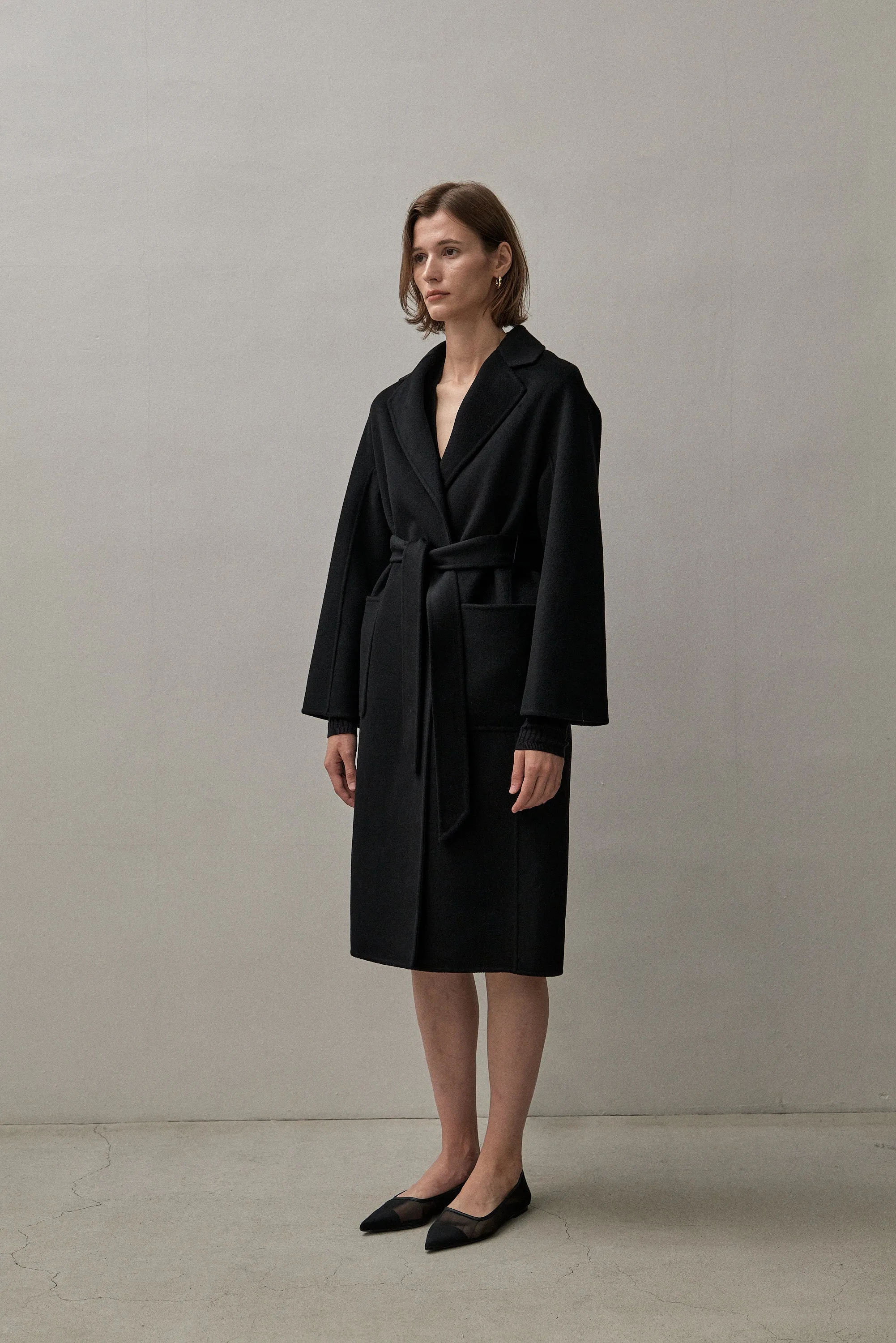 THE CLASSIC COAT - BLACK 90/10