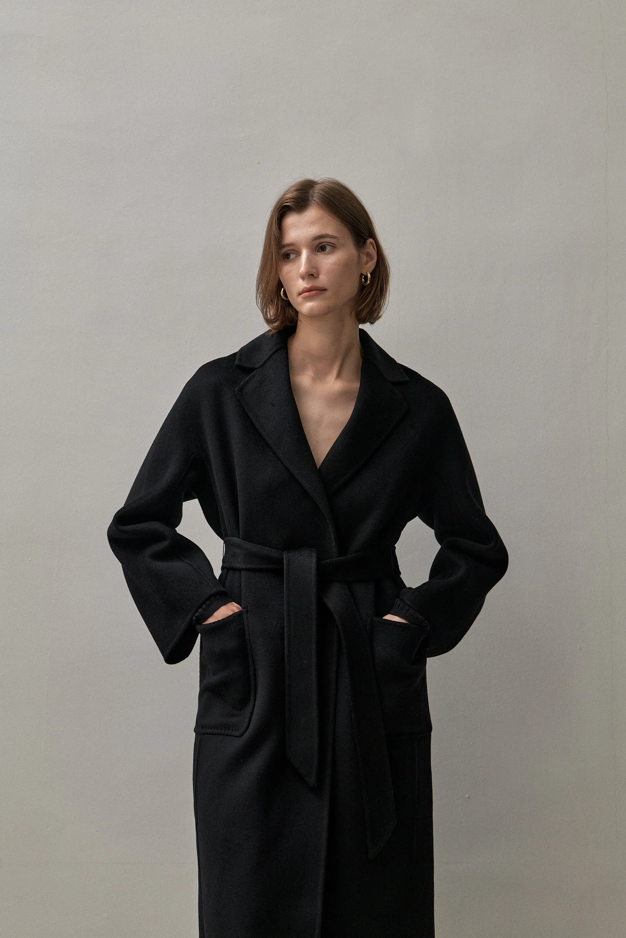 THE CLASSIC COAT - BLACK 90/10